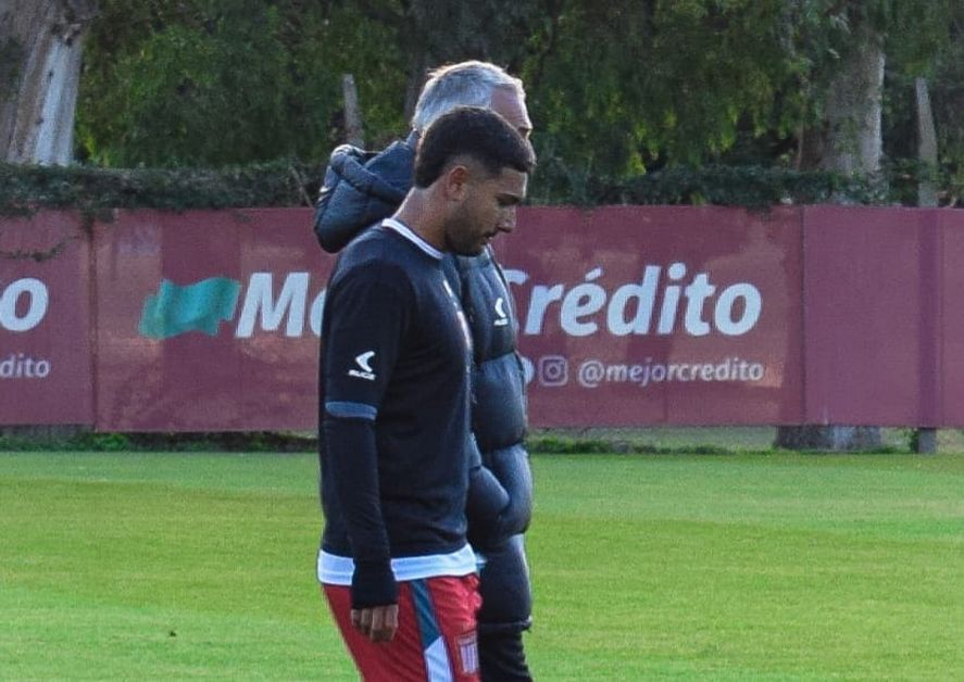 Eros Mancuso pudo trabajar con sus compañeros. Alvio para todo Estudiantes. Eros Mancuso pudo trabajar con sus compañeros. Alvio para todo Estudiantes.