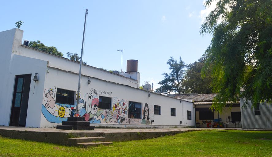 Axel Kicillof dispuso que al menos la mitad de los fondos educativos provenientes de Nación deben usarse para infraestructura. Axel Kicillof dispuso que al menos la mitad de los fondos educativos provenientes de Nación deben usarse para infraestructura.