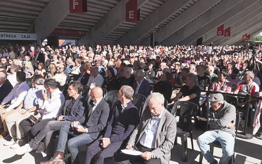 Estudiantes llevó a cabo una nueva Asamblea en UNO. Estudiantes llevó a cabo una nueva Asamblea en UNO.