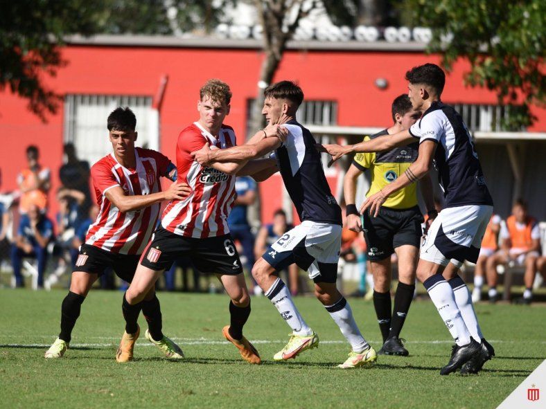Estudiantes venció a Gimnasia en el primer enfrentamiento del 2024