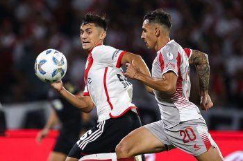 Estudiantes y River se midieron por la Supercopa Argentina en Córdoba