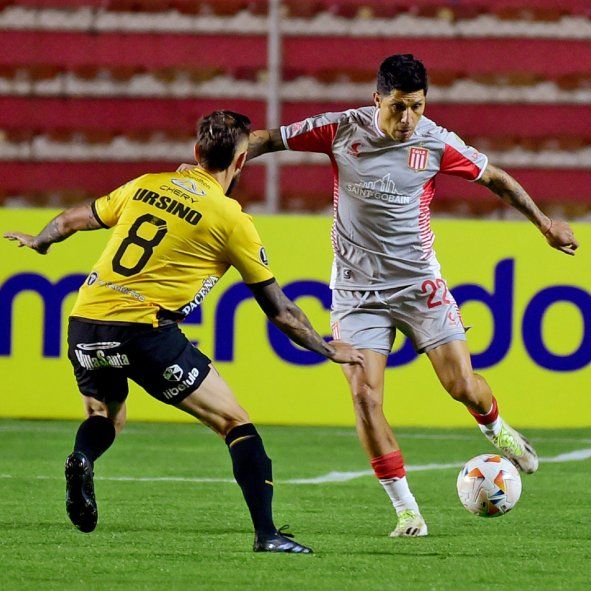 Estudiantes juega ante The Strongest en Bolivia por la cuarta fecha del Grupo C de la Copa Libertadores (Foto: EdelpOficial)