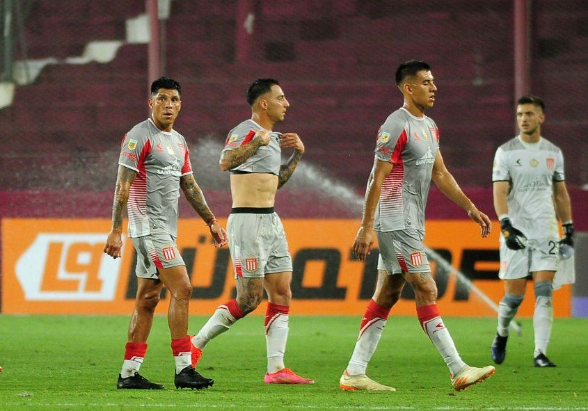 Estudiantes debutó con triunfo en Copa Argentina, con Enzo Pérez y Javier Correa desde el arranque Estudiantes debutó con triunfo en Copa Argentina, con Enzo Pérez y Javier Correa desde el arranque