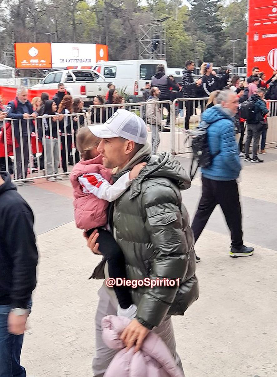 Fede Fernández fue el primer jugador del plantel es sumarse a los festejos. (Foto: @DiegoSpirito1) Fede Fernández fue el primer jugador del plantel es sumarse a los festejos. (Foto: @DiegoSpirito1)