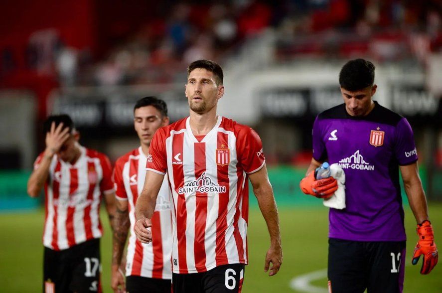 Federico Fernández colgará los botines en Estudiantes. Federico Fernández colgará los botines en Estudiantes.