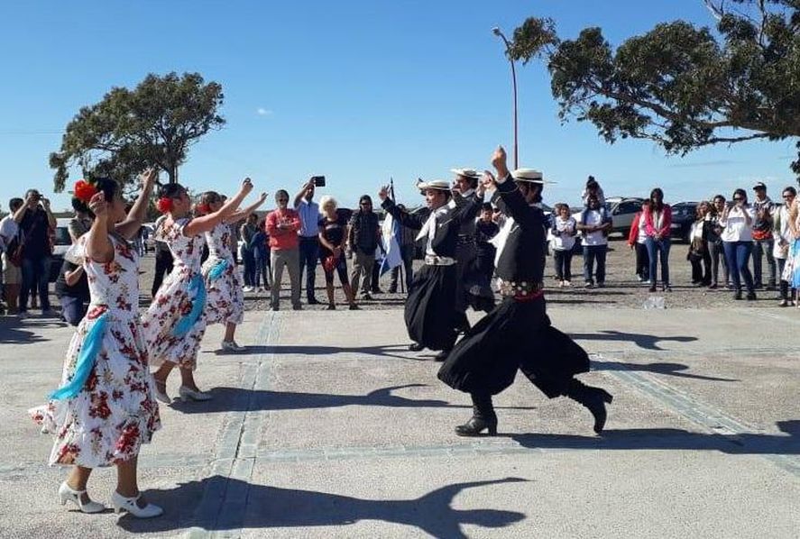Del miércoles 6 al domingo 10, se realizará una nueva edición de la Fiesta de la Soberanía Patagónica. Del miércoles 6 al domingo 10, se realizará una nueva edición de la Fiesta de la Soberanía Patagónica.