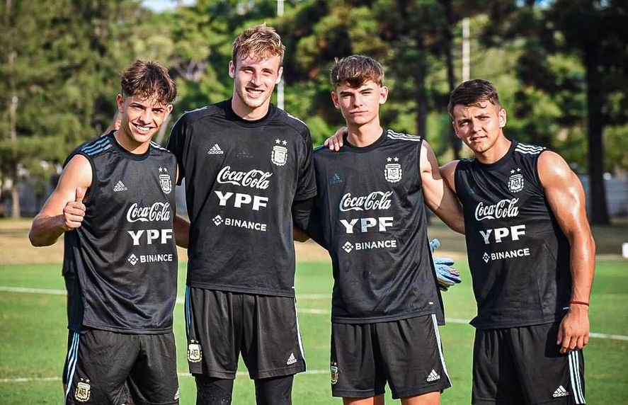 Selección Argentina Sub 20: Agustín Giay, Gomes Gerth, Nico Paz y Maestro Puch.