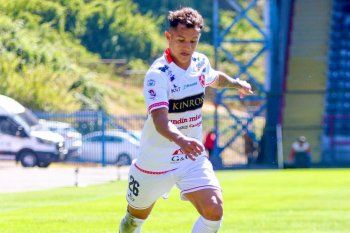 Franco Torres en acción en Copiapó de Chile, el extremo regresará a Gimnasia. 