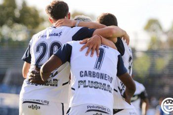 gimnasia define en el bosque y busca extender su buena racha