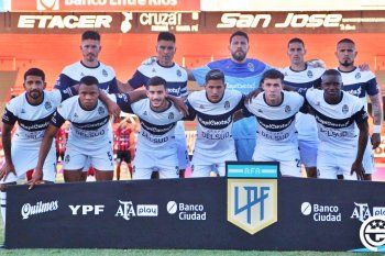 gimnasia y las copas: ¿como le fue con sus rivales de zona?
