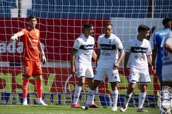 Gimnasia no pudo en Mendoza frente a Godoy Cruz.