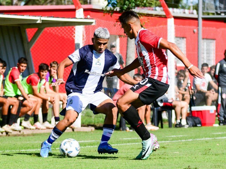 Estudiantes venció a Gimnasia por la Copa Proyección (Foto: Prensa CgeJuveniles)