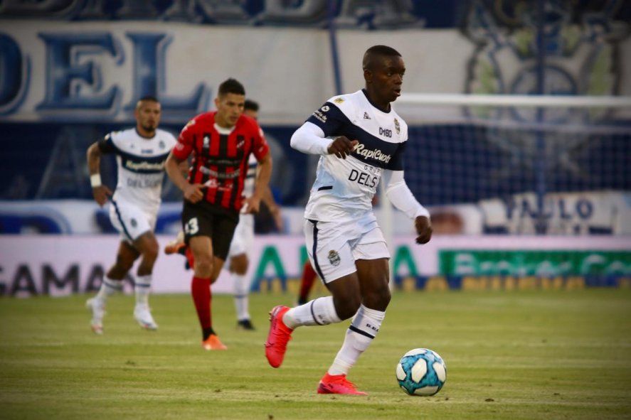 Gimnasia vs. Patronato, el último antecedente de Abal con el Lobo.
