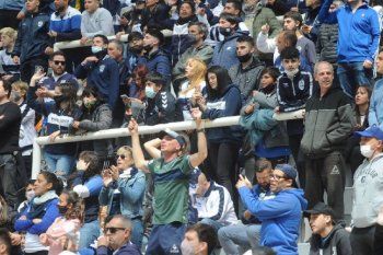 Los hinchas de Gimnasia volvieron a la cancha
