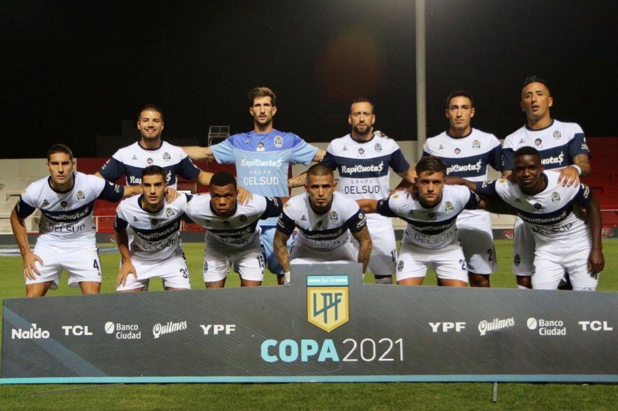 Formación de Gimnasia para visitar a Unión