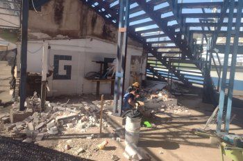 Obras en la cancha de Gimnasia