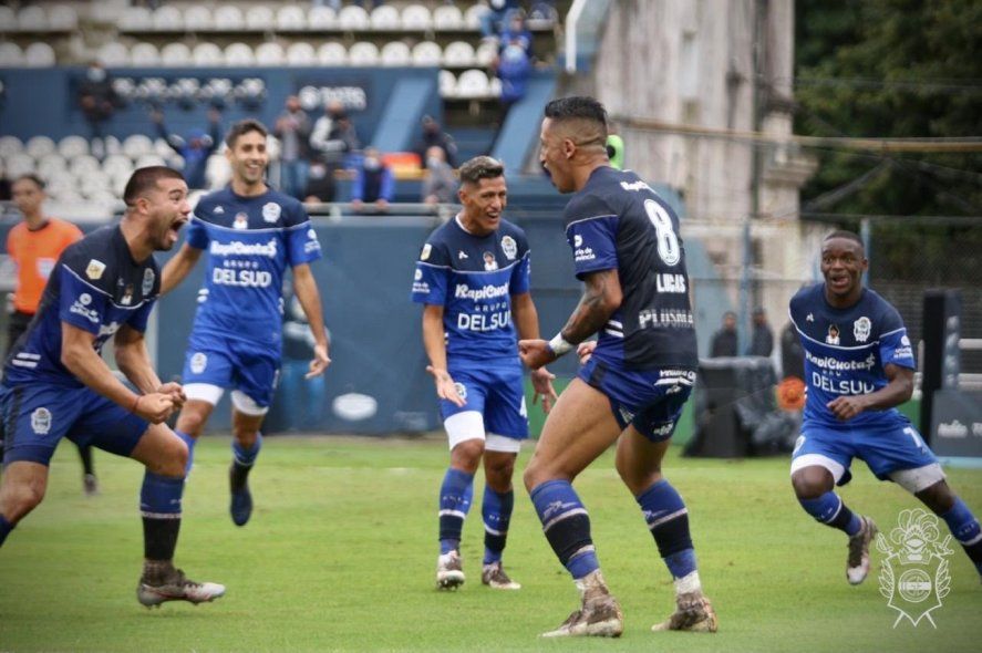 Gimnasia volvió a festejar en la Copa 2021