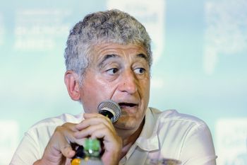 Gustavo Barrera, intendente de Villa Gesell Gustavo Barrera, intendente de Villa Gesell