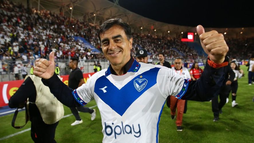 Quinteros habló sobre la final del Trofeo de Campeones entre Estudiantes y Vélez. Quinteros habló sobre la final del Trofeo de Campeones entre Estudiantes y Vélez.