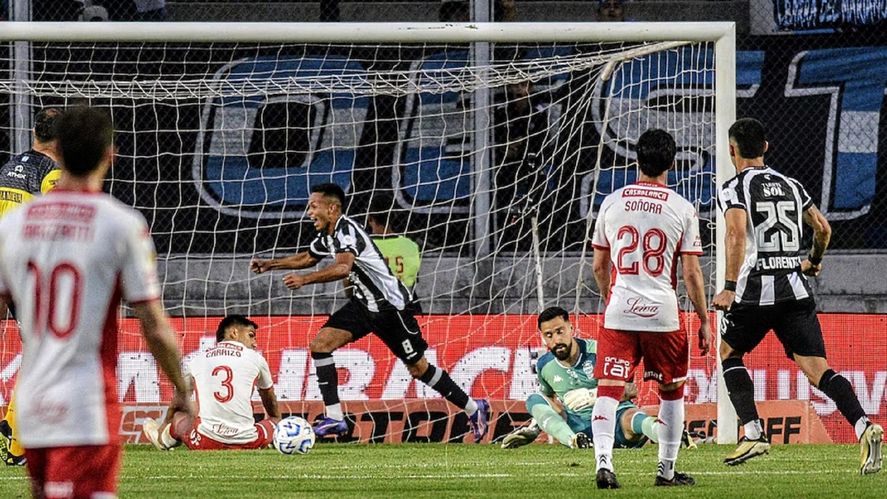 El ferroviario se lo dio vuelta y lo eliminó en semifinales 