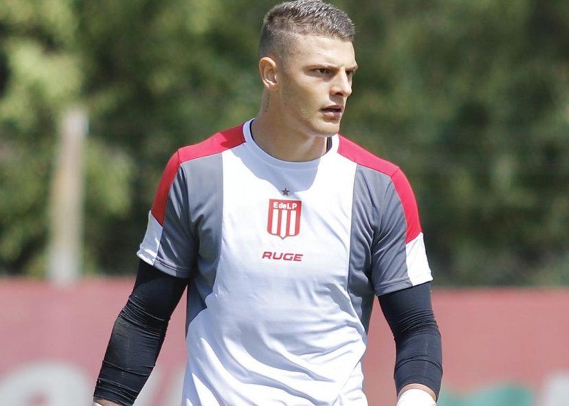 Fabricio Iacovich en una práctica de Estudiantes. (Foto: prensa EDLP) Fabricio Iacovich en una práctica de Estudiantes. (Foto: prensa EDLP)