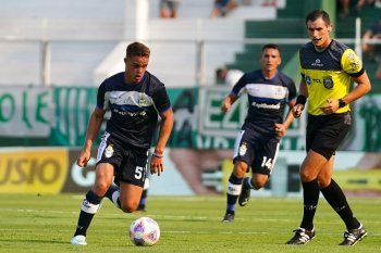 Ignacio Miramón en la visita de Gimnasia a Banfield por el Torneo de la Liga Profesional