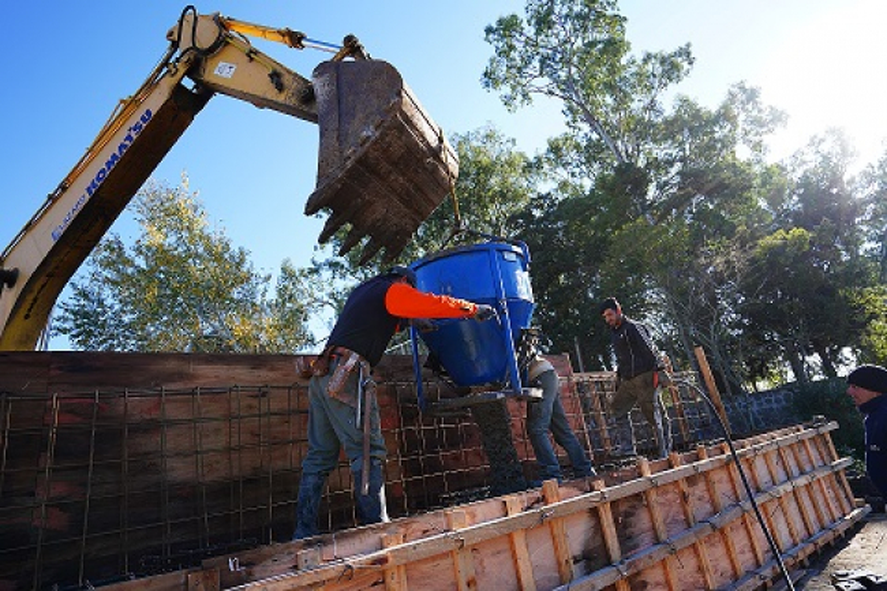 Ensenada: avanza la reconstrucción de un puente clave para el turismo local. Ensenada: avanza la reconstrucción de un puente clave para el turismo local.