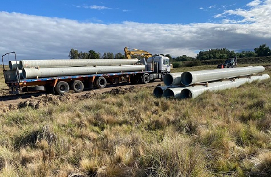 Iniciaron las obras en el Acueducto Dique Paso de las Piedras-Planta Grünbein en Bahía Blanca. Iniciaron las obras en el Acueducto Dique Paso de las Piedras-Planta Grünbein en Bahía Blanca.