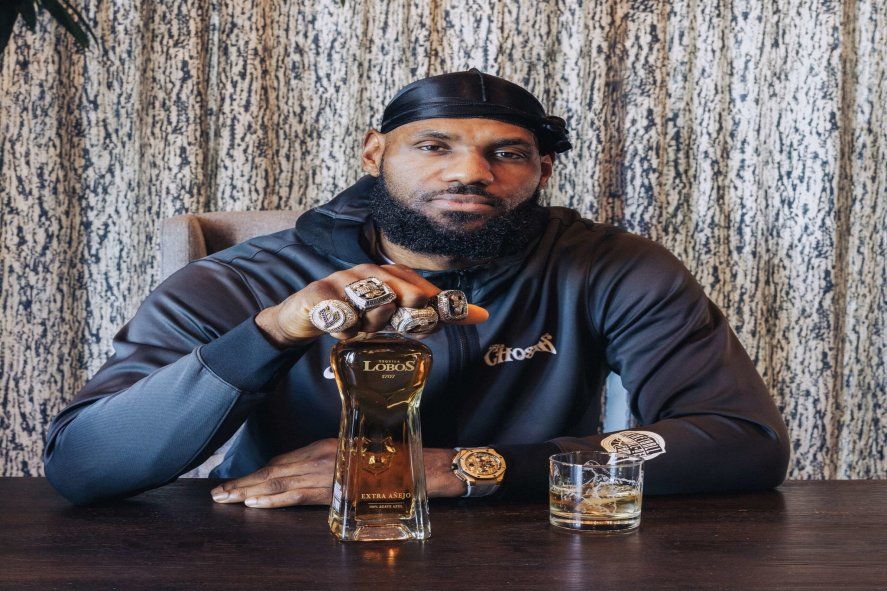 LeBron James y su tequila se impusieron a Michael Jordan y el suyo