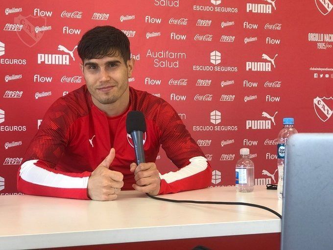 Muñoz fue el primer refuerzo en llegar. ¿Tendrá minutos ante Gimnasia?
