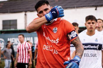 Nelson Insfrán en el último Clásico de Reserva en el que anotó un gol para Gimnasia (Foto: Prensa GELP).