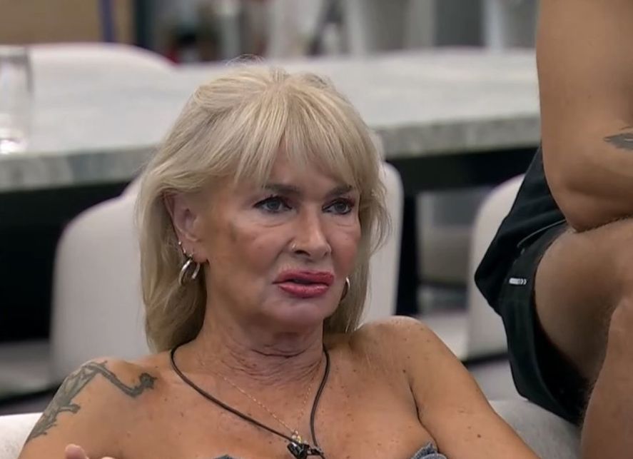 La reacción de Isabel tras ser sancionada por Gran Hermano. La reacción de Isabel tras ser sancionada por Gran Hermano.