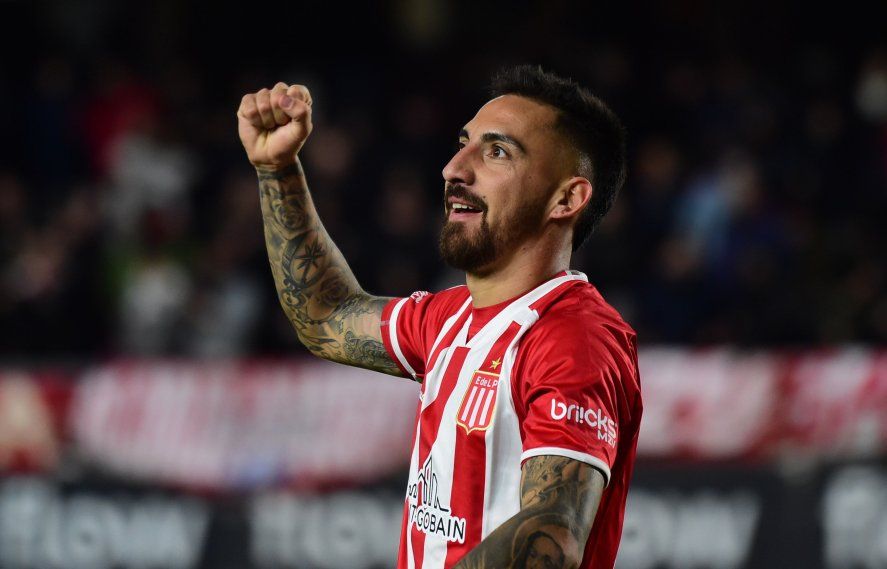 Javier Correa no seguirá en Estudiantes y continuará su carrera en Colo Colo de Chile Javier Correa no seguirá en Estudiantes y continuará su carrera en Colo Colo de Chile