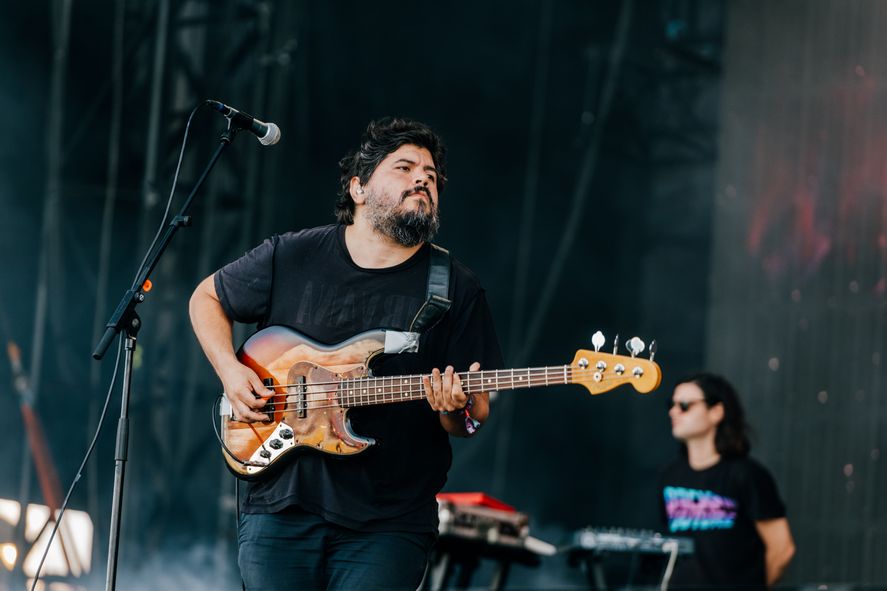 La banda platense de indie El Mato a un Policía Motorizado lanzará un nuevo álbum.