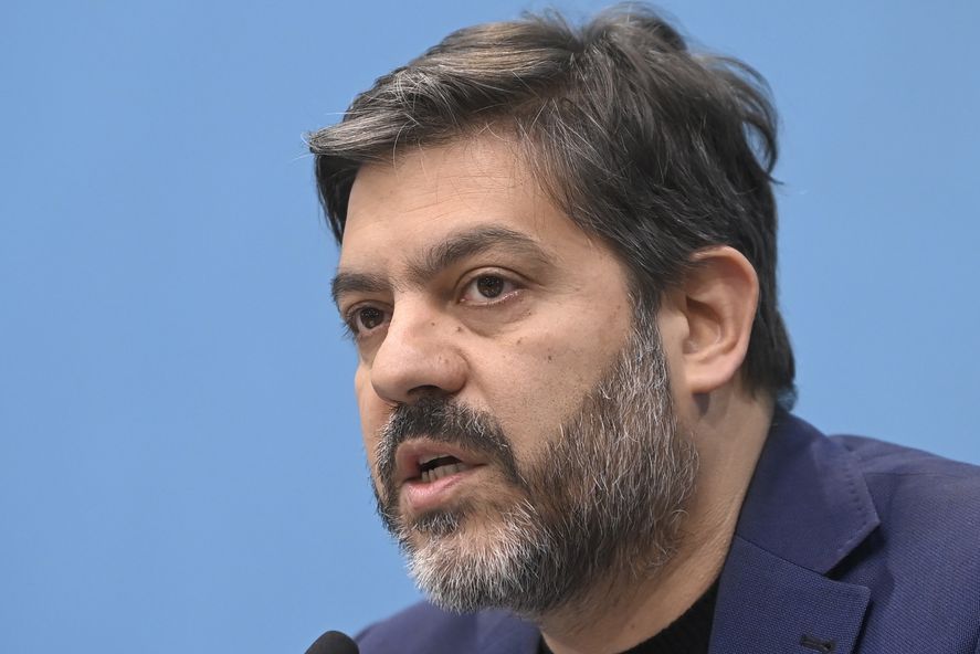 La metáfora futbolera con la que el kicillofismo explicó las fricciones en Unión por la Patria La metáfora futbolera con la que el kicillofismo explicó las fricciones en Unión por la Patria