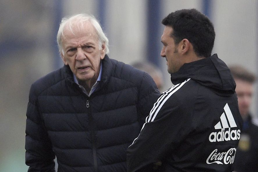 La mirada de Menotti sobre Scaloni: el Flaco respaldó el proceso del ahora campeón de América.