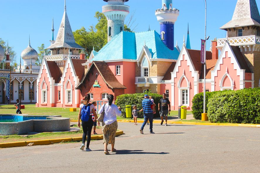 La iniciativa se desarrollará del 15 al 19 y del 22 al 26 de julio en el emblemático predio de Camino General Belgrano y 501 La iniciativa se desarrollará del 15 al 19 y del 22 al 26 de julio en el emblemático predio de Camino General Belgrano y 501