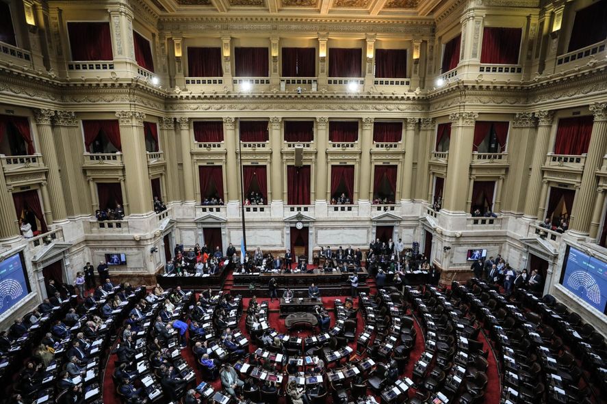 La UCR pidió una sesión especial para tratar la situación presupuestaria de las universidades. La UCR pidió una sesión especial para tratar la situación presupuestaria de las universidades.