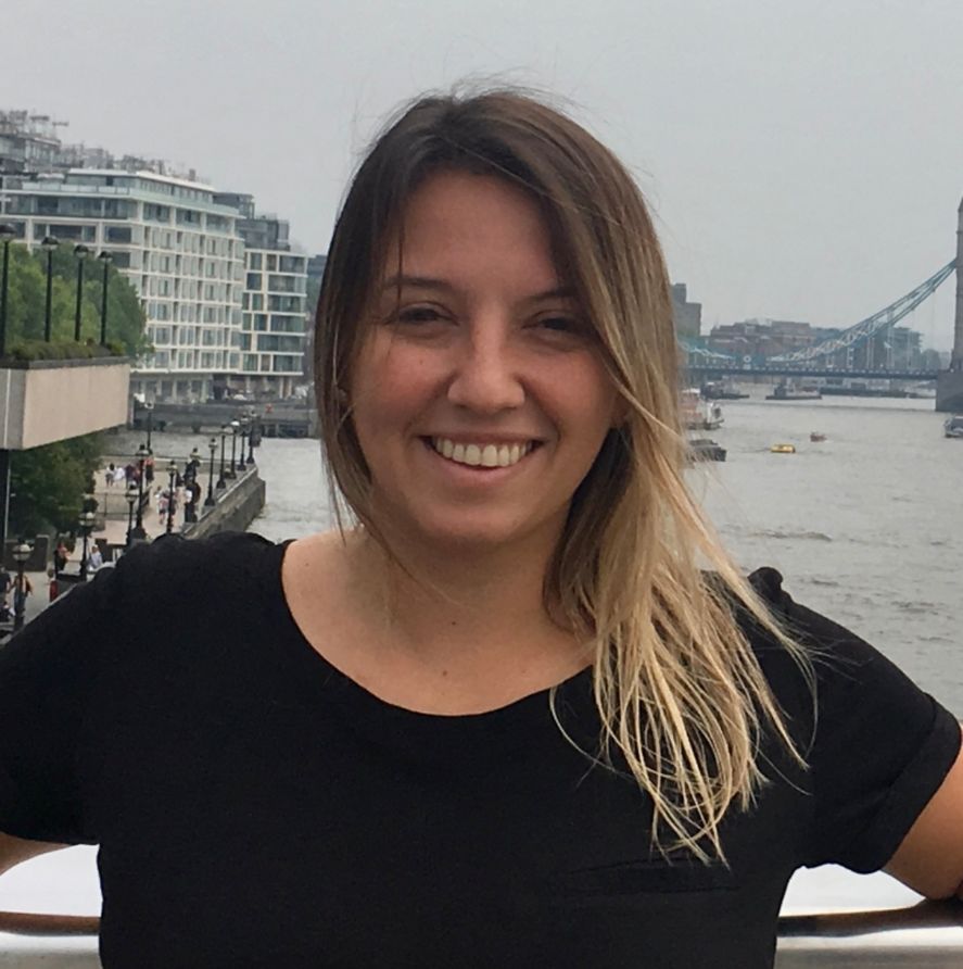 Laura De Bona, Gerente de Marketing de Andes Origen, la cerveza que auspicia el Festival Bocados en la República de los niños de Gonnet Laura De Bona, Gerente de Marketing de Andes Origen, la cerveza que auspicia el Festival Bocados en la República de los niños de Gonnet