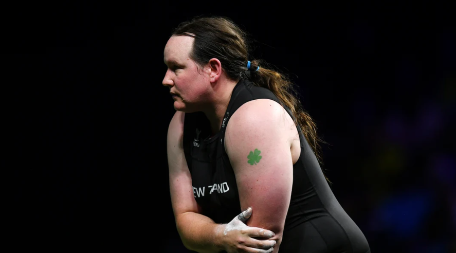 Laurel Hubbard, la primera atleta abiertamente reconocida como transgénero en la historia de los Juegos Olímpicos.