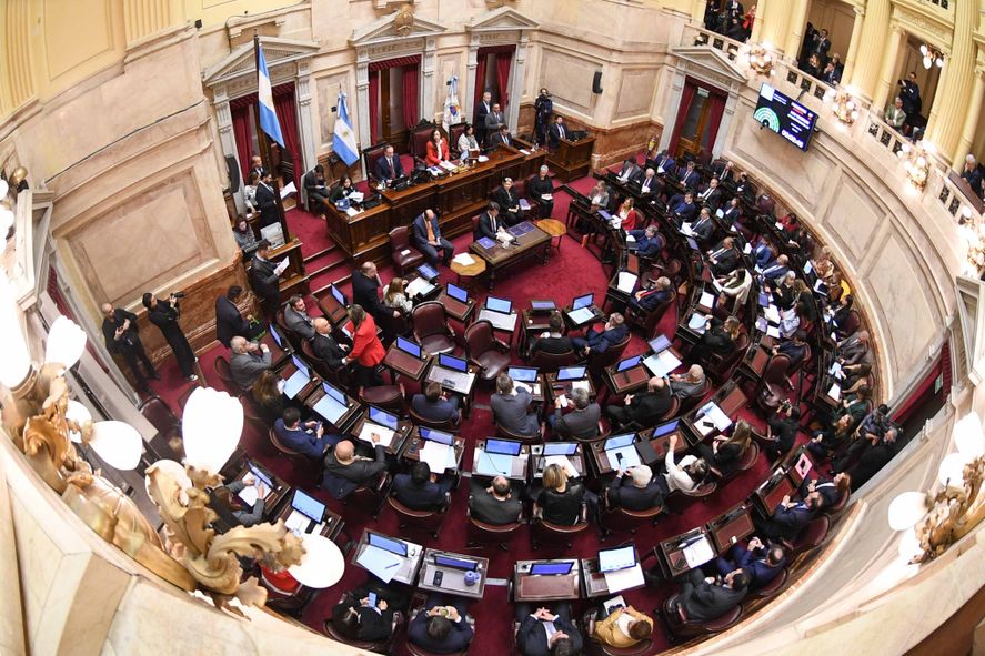 Finalmente, el Senado no tratará hoy el DNU de Javier Milei que le dio fondos reservados al sistema de inteligencia.
