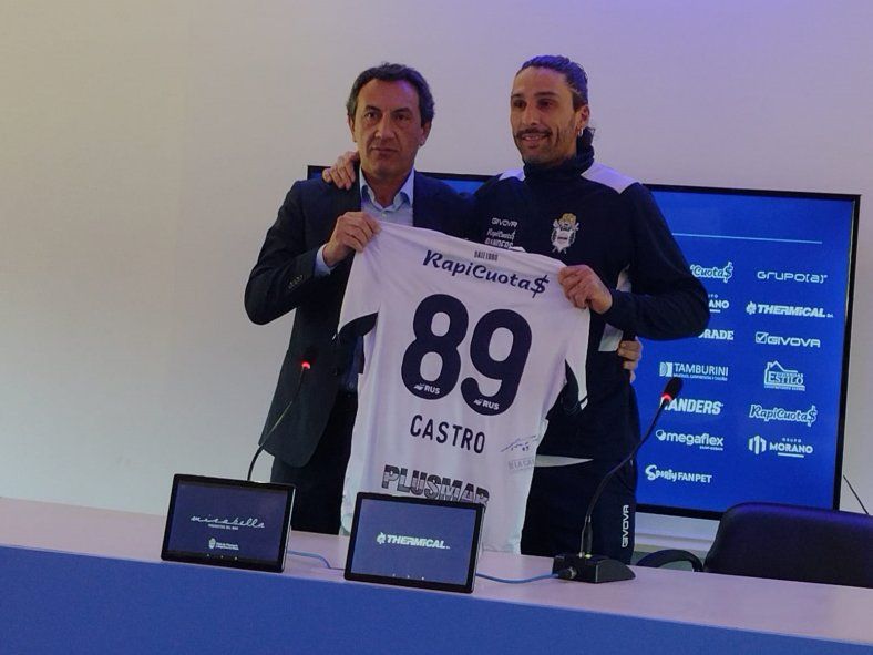 Lucas Castro volvió a Gimnasia tras 12 años y ya se puso a las órdenes de Sebastián Romero Lucas Castro volvió a Gimnasia tras 12 años y ya se puso a las órdenes de Sebastián Romero