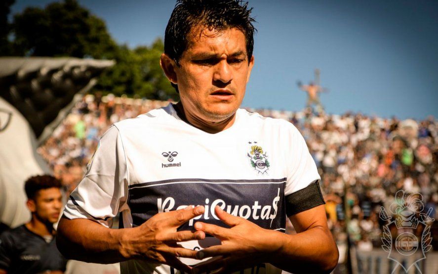 Luis Rodríguez, emblema de Gimnasia en el Bosque