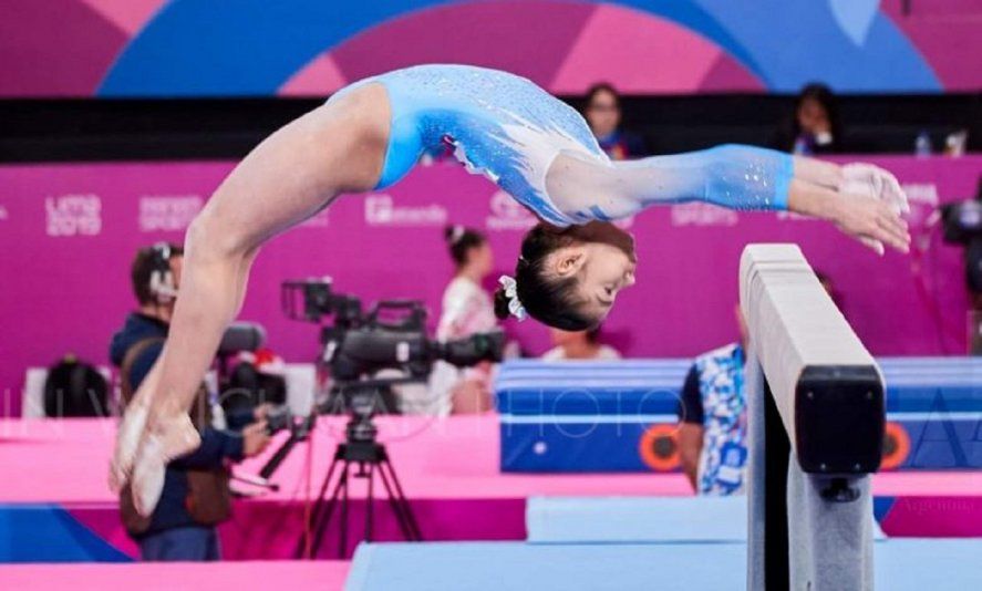 Abigail Magistrati en su debut en la Gimnasia Artística en los Juegos Olímpicos de Tokio 2020
