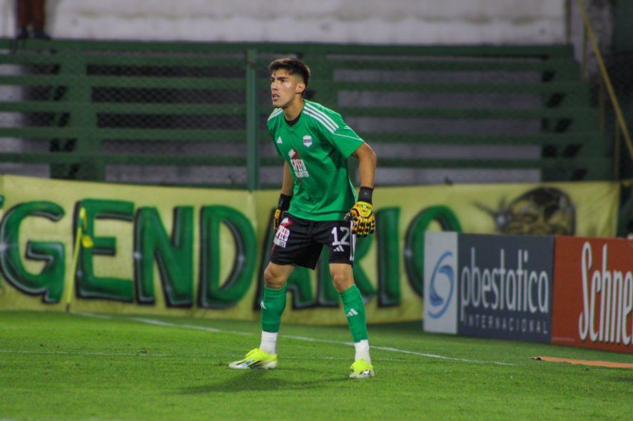 Nahuel Manganelli en su debut en Primera División Nahuel Manganelli en su debut en Primera División