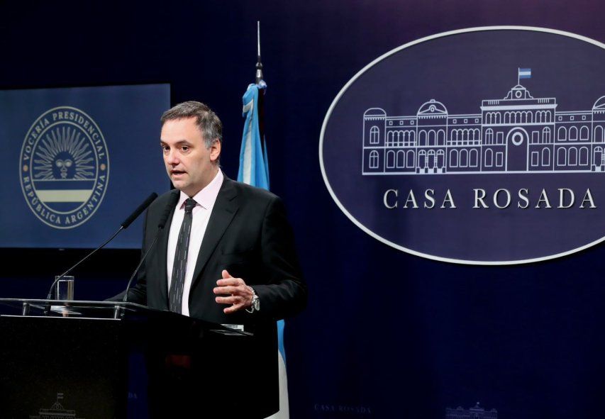 Con la Ley Bases y el paquete fiscal aprobados, Manuel Adorni dio a conocer los próximos pasos del gobierno libertario.