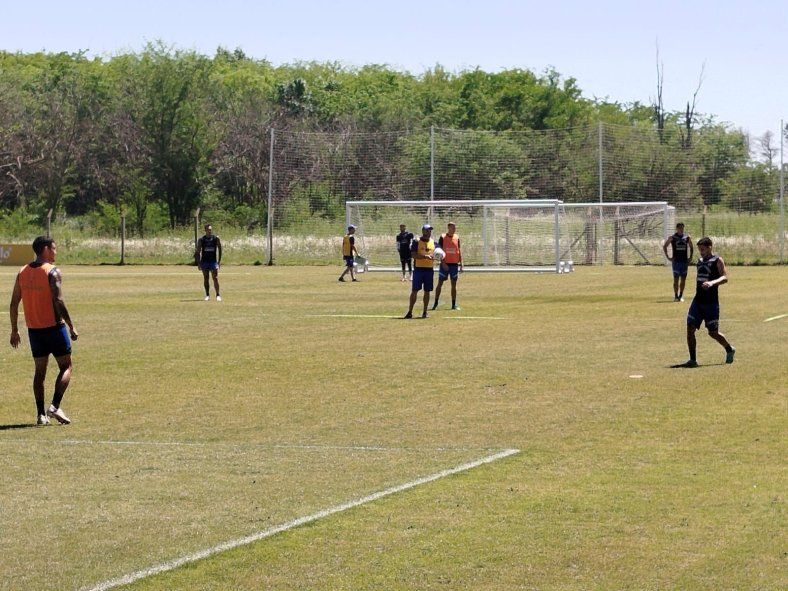 Marcelo Méndez, a pura intensidad en el entrenamiento de Gimnasia
