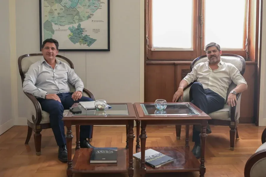 Carlos Bianco recibió a Martín Marinucci tras su designación como ministro de Transporte bonaerense.