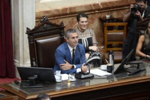 Diputados aprobó la reforma a los DNU, pero un artículo caído obliga a volver al Senado