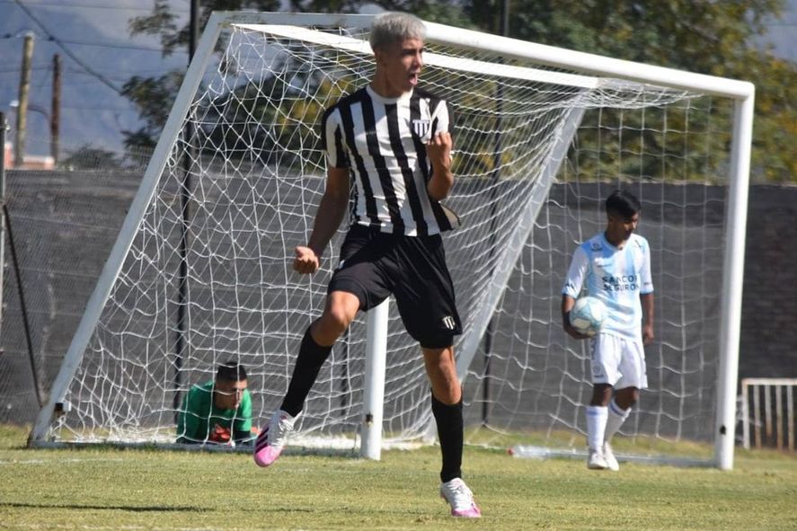 Mauro Dávila antes de llegar al Lobo, en Gimnasia de Mendoza.